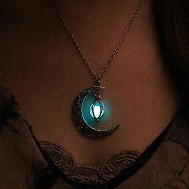 Collar Luna Luminosa