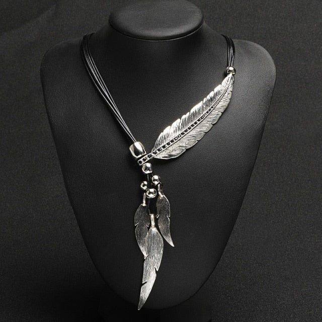 Collar Pluma Mujer plata