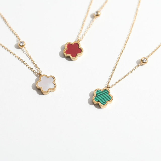 Collar Trébol Nacarado Cadena Dorada Colgante para Mujer