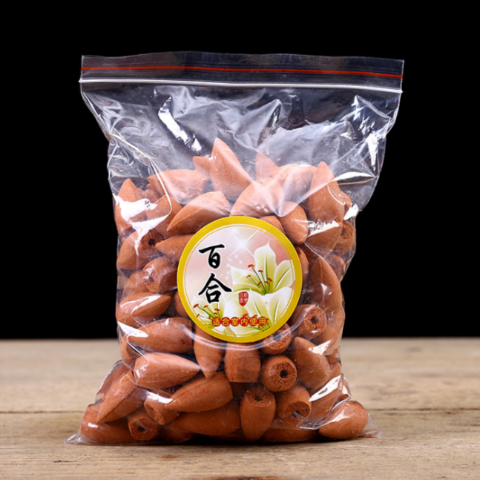 Incienso con aroma a flor de lis